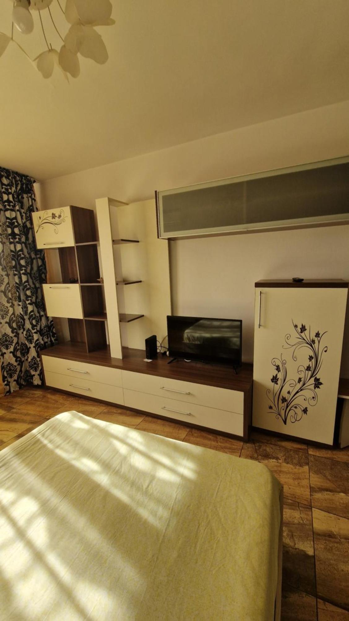 Garsoniera Faleza Dunarii Galaţi Esterno foto