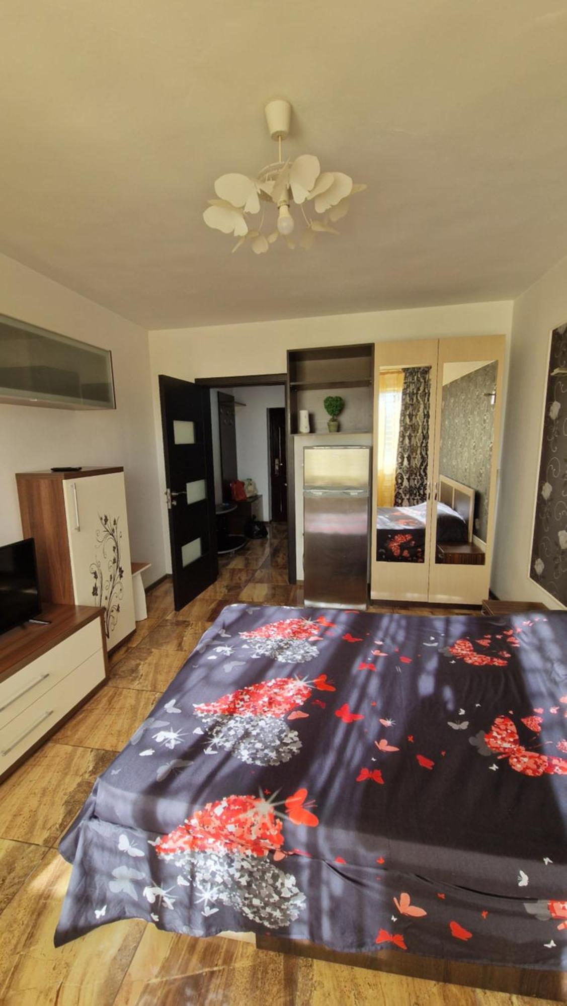 Garsoniera Faleza Dunarii Galaţi Esterno foto